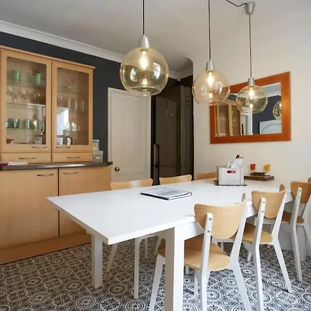 Casa vacanze Townhouse - Hic Bottom Of Road! *