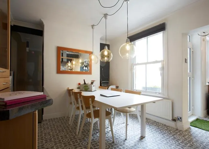 Holiday home Townhouse - Hic Bottom Of Road!