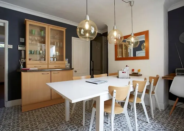 Holiday home Townhouse - Hic Bottom Of Road! *